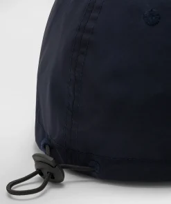 Cappello baseball con logo ricamato?