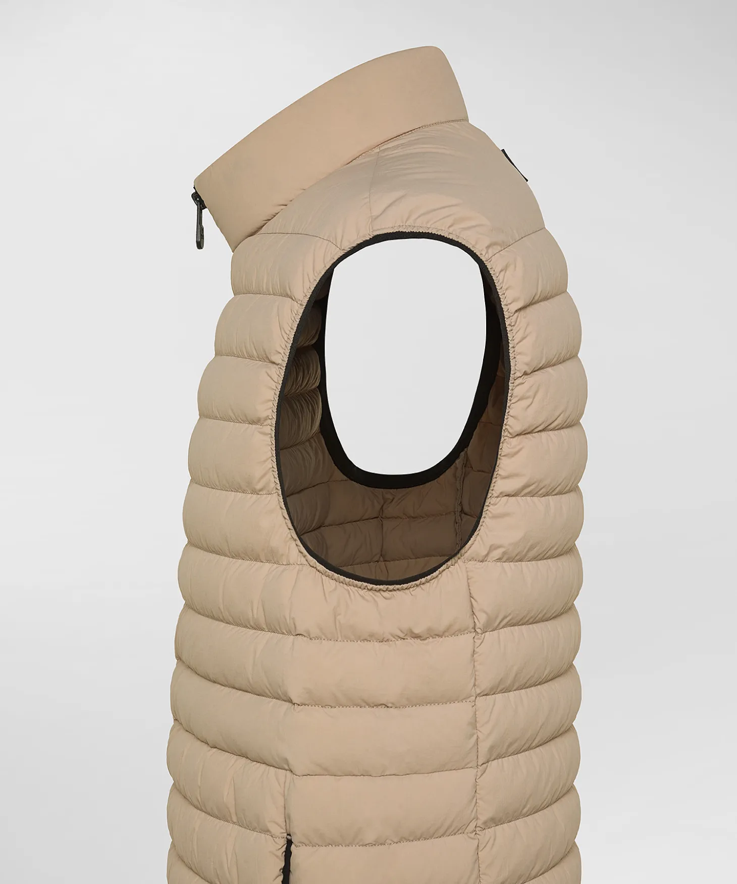Gilet superleggero e semilucido