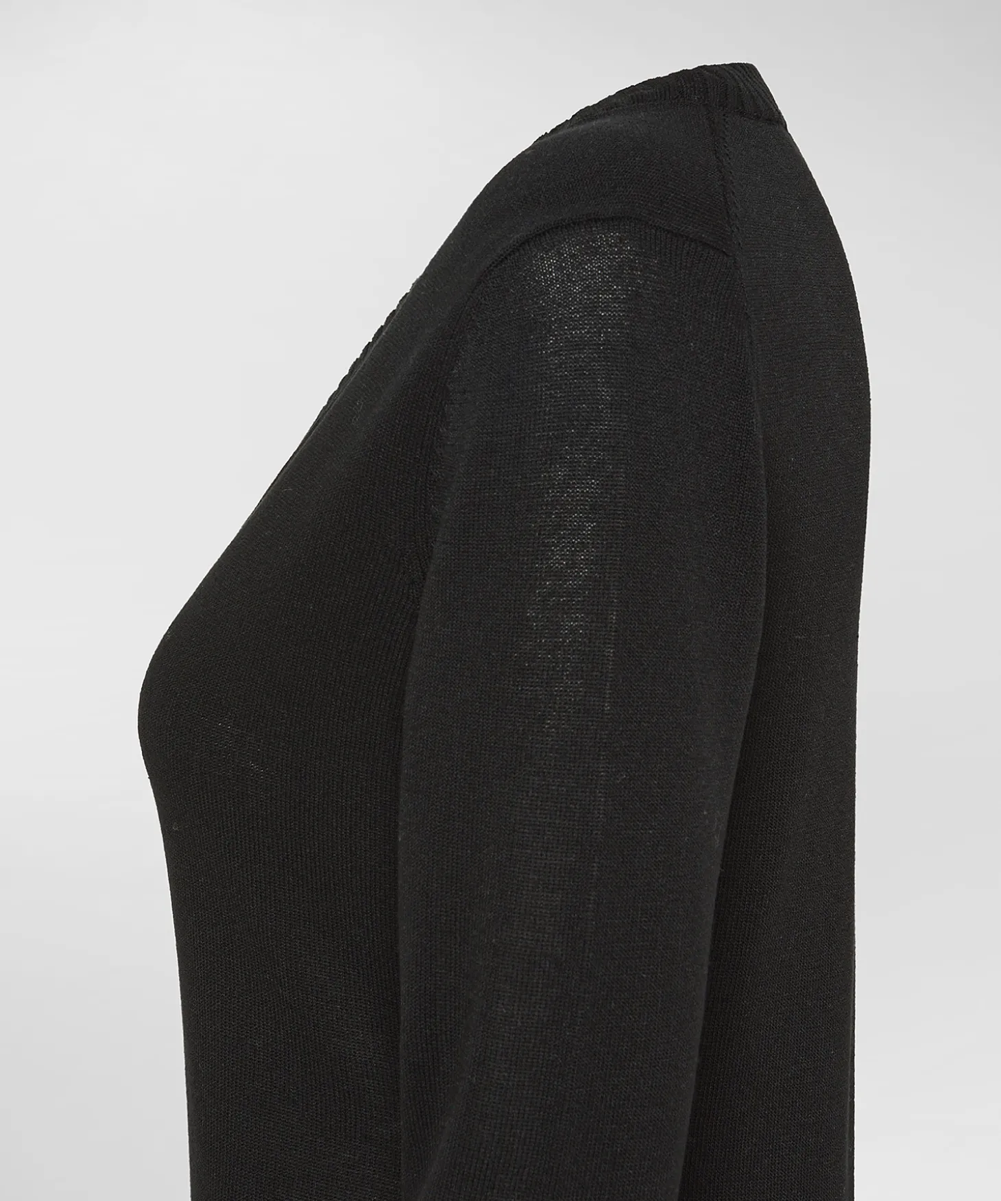 Maglia con scollo a V in tricot