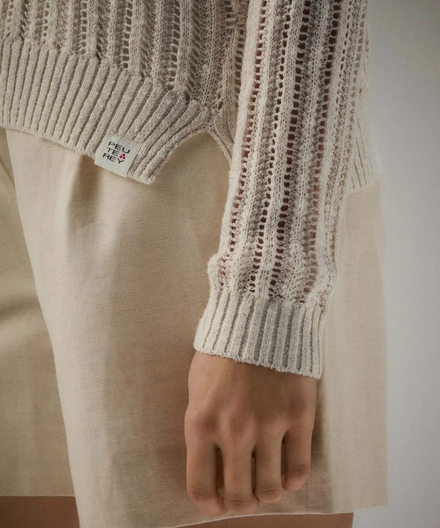 Maglia in tricot misto lino e seta, mouliné