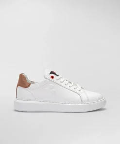 Sneaker In Pelle Con Logo Goffrato