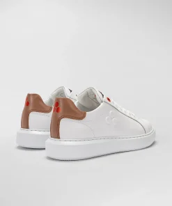 Sneaker In Pelle Con Logo Goffrato