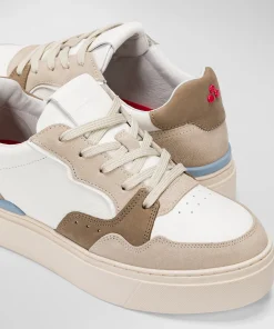 Sneakers In Pelle Con Dettagli In Suede