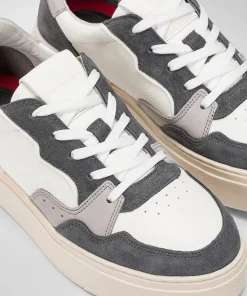Sneakers In Pelle Con Dettagli In Suede